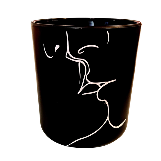KISSING CANDLE